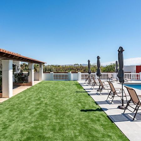 マラガ La Casa De Familia Bed & Breakfast エクステリア 写真