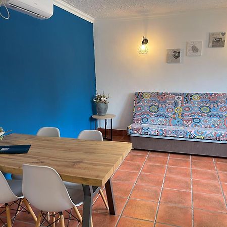 マラガ La Casa De Familia Bed & Breakfast エクステリア 写真