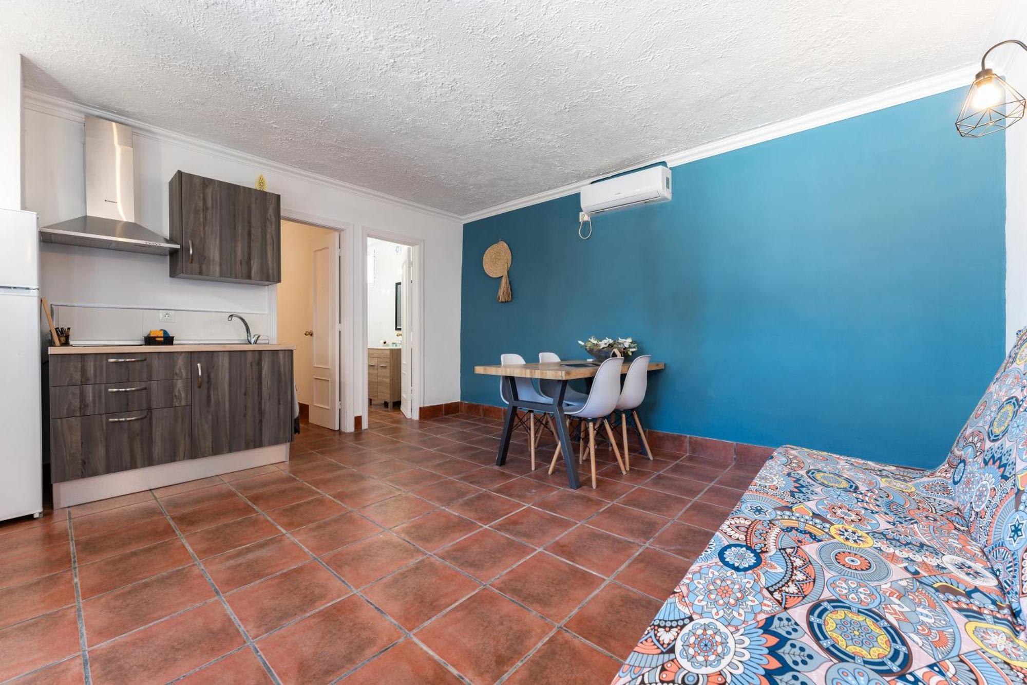 マラガ La Casa De Familia Bed & Breakfast エクステリア 写真